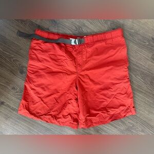 Columbia Men's M Omni-Shade Shorts Belted Fishing Swim Trunks Shorts Lined Red